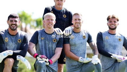 大爱中国！56岁世界级名帅重返中超：曾培养出4名顶级巨星！|门将|罗伯茨|威尔士|ac米兰|阿森纳_新浪体育_新浪新闻